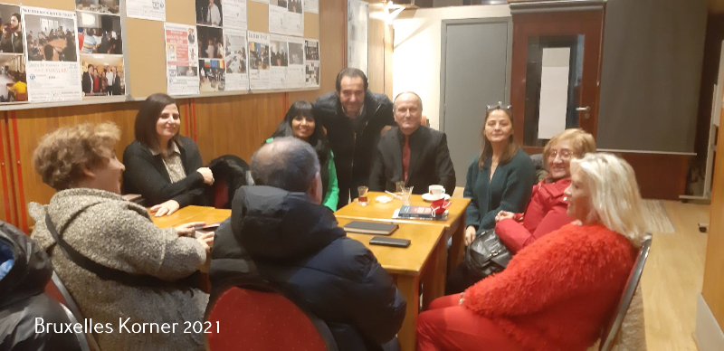 Yusuf Cınal'ın Yeni kitabi ve Yasin Halaç'ın yeni karikatürleri sergilendi.