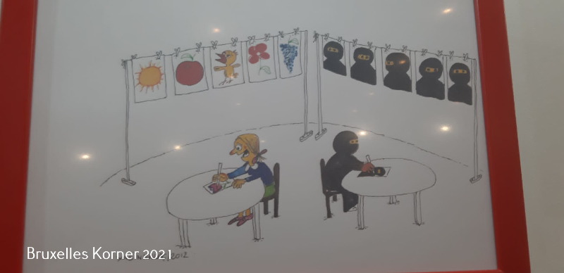 Yusuf Cınal'ın Yeni kitabi ve Yasin Halaç'ın yeni karikatürleri sergilendi.