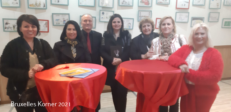 Yusuf Cınal'ın Yeni kitabi ve Yasin Halaç'ın yeni karikatürleri sergilendi.