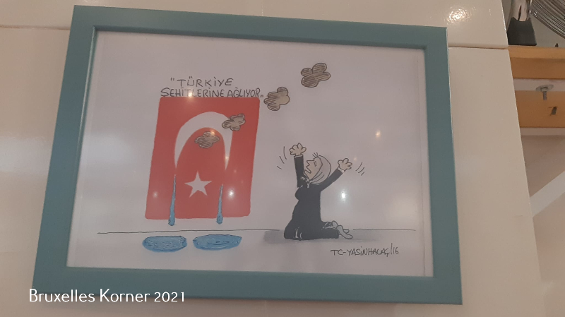 Yusuf Cınal'ın Yeni kitabi ve Yasin Halaç'ın yeni karikatürleri sergilendi.