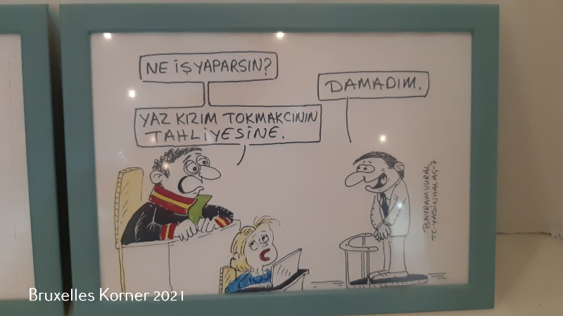 Yusuf Cınal'ın Yeni kitabi ve Yasin Halaç'ın yeni karikatürleri sergilendi.