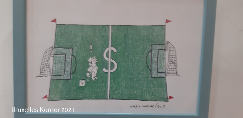 Yusuf Cınal'ın Yeni kitabi ve Yasin Halaç'ın yeni karikatürleri sergilendi.