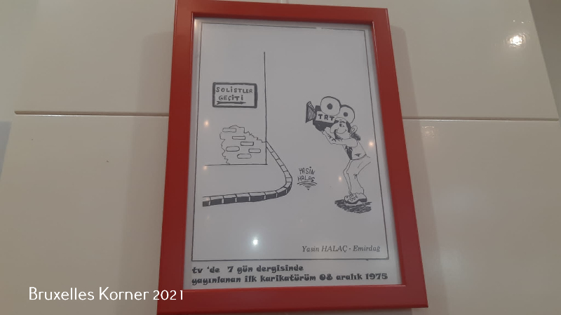 Yusuf Cınal'ın Yeni kitabi ve Yasin Halaç'ın yeni karikatürleri sergilendi.