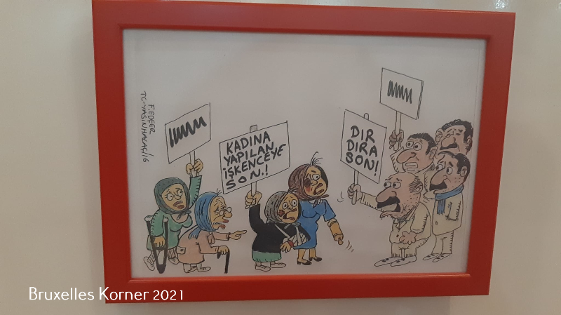 Yusuf Cınal'ın Yeni kitabi ve Yasin Halaç'ın yeni karikatürleri sergilendi.