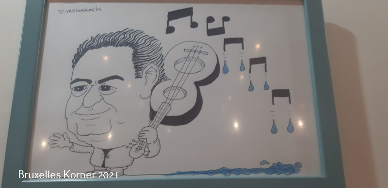 Yusuf Cınal'ın Yeni kitabi ve Yasin Halaç'ın yeni karikatürleri sergilendi.