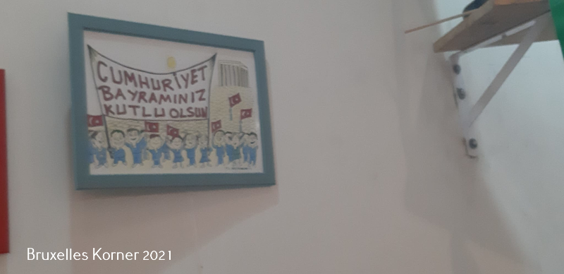 Yusuf Cınal'ın Yeni kitabi ve Yasin Halaç'ın yeni karikatürleri sergilendi.