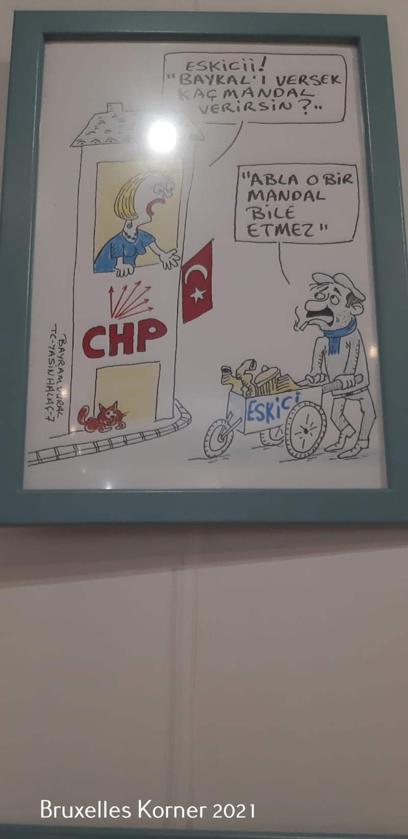 Yusuf Cınal'ın Yeni kitabi ve Yasin Halaç'ın yeni karikatürleri sergilendi.