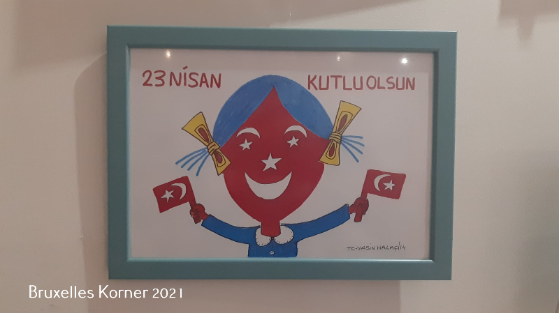 Yusuf Cınal'ın Yeni kitabi ve Yasin Halaç'ın yeni karikatürleri sergilendi.