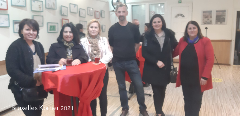 Yusuf Cınal'ın Yeni kitabi ve Yasin Halaç'ın yeni karikatürleri sergilendi.