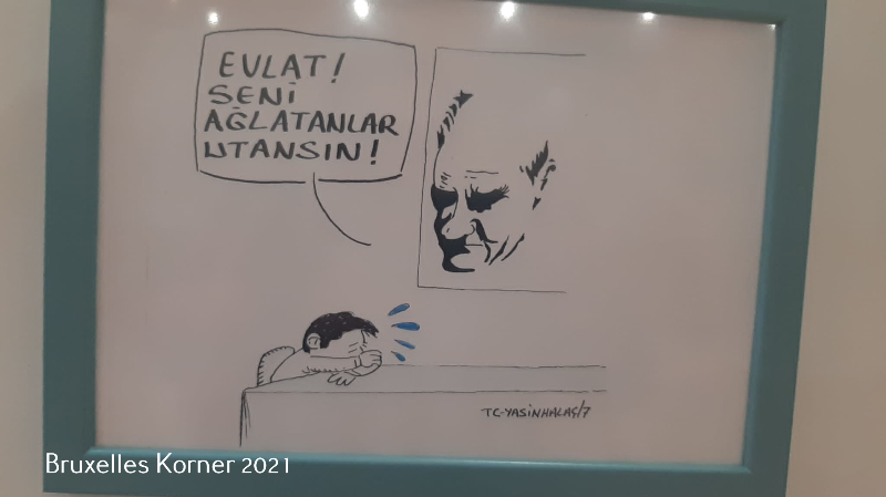 Yusuf Cınal'ın Yeni kitabi ve Yasin Halaç'ın yeni karikatürleri sergilendi.