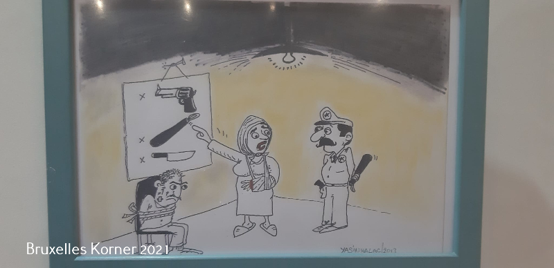 Yusuf Cınal'ın Yeni kitabi ve Yasin Halaç'ın yeni karikatürleri sergilendi.