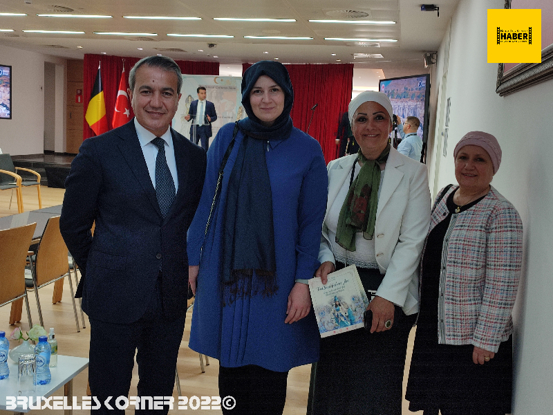 TÜRKİYE VE BELÇİKA'NIN BİRLİKTE YAŞAMA KÜLTÜRÜNÜ YANSITAN MOTİFLERDEN OLUŞAN GELENEKSEL KIYAFETLER DEFİLESİNE İLİŞKİN BASIN NOTU