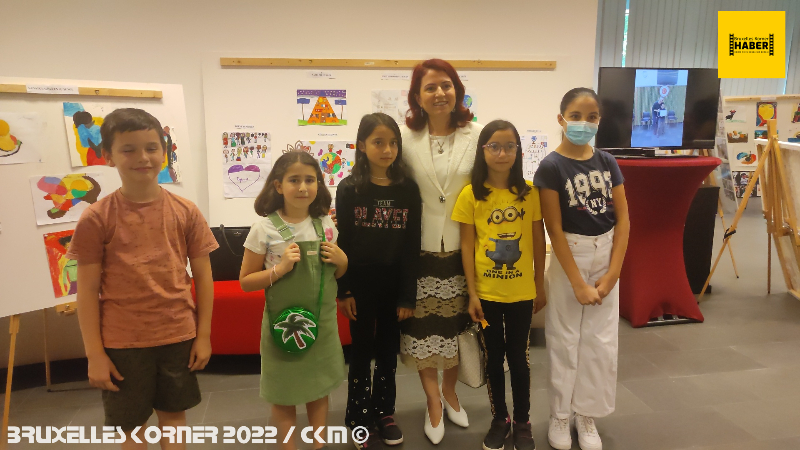 Resmin Sihirli dünyası Projesi- resim sergisi