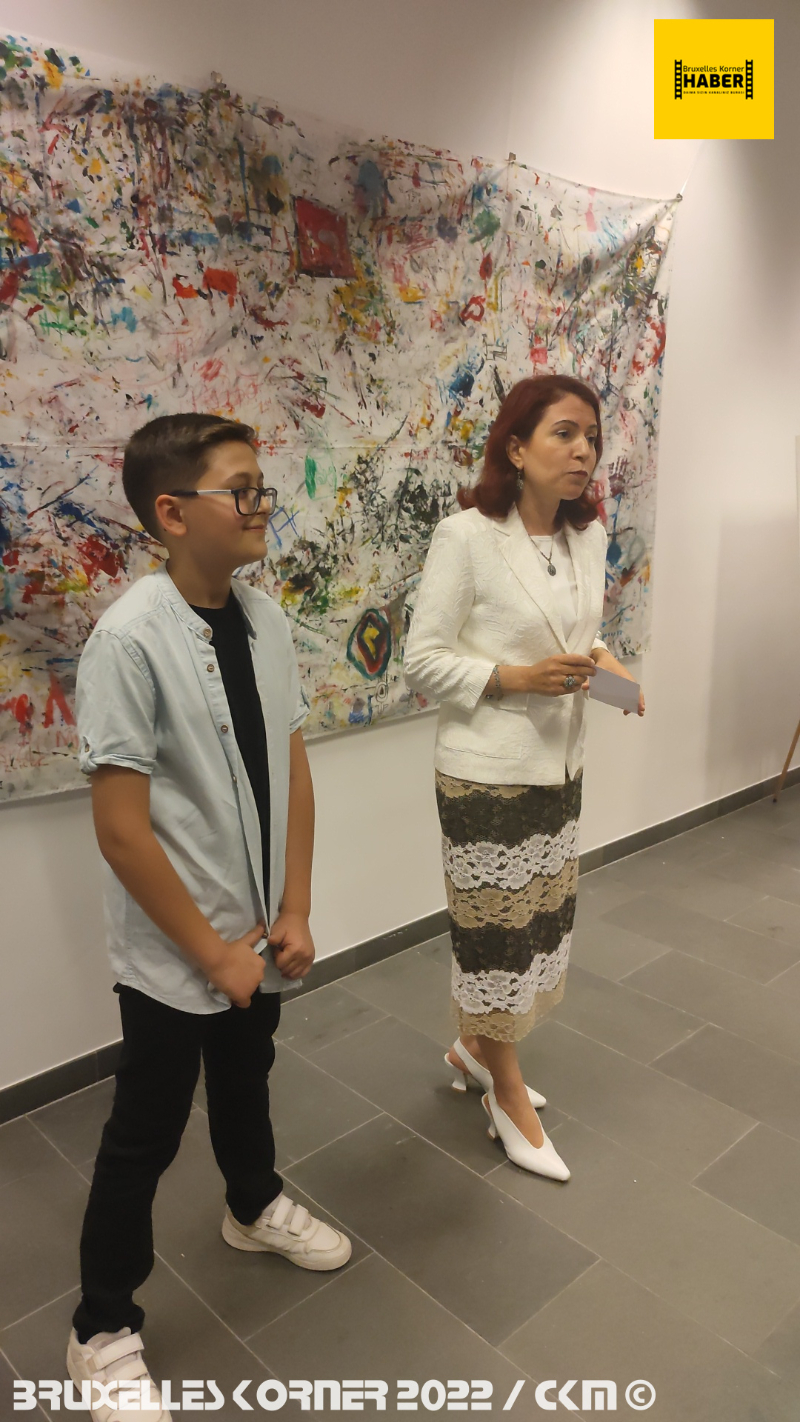 Resmin Sihirli dünyası Projesi- resim sergisi