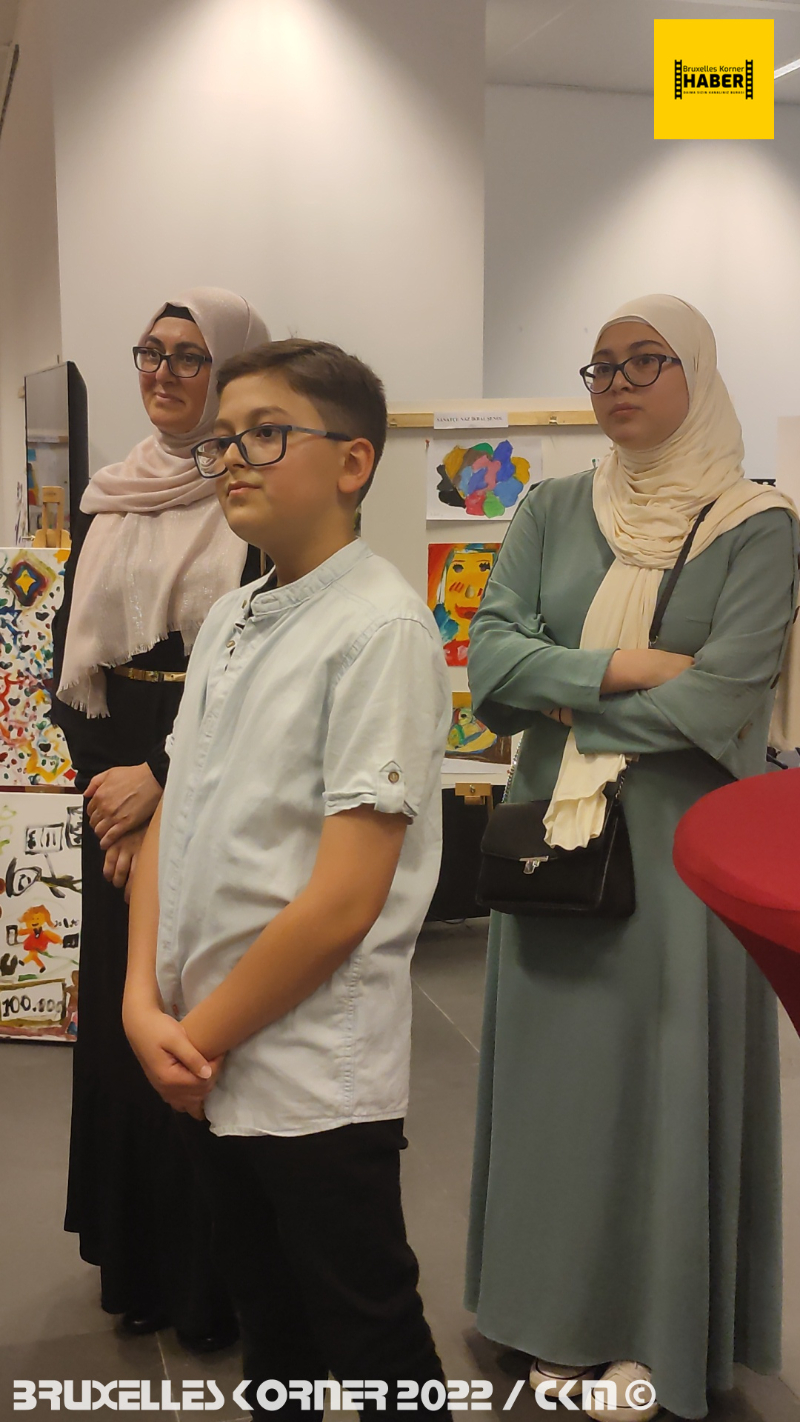 Resmin Sihirli dünyası Projesi- resim sergisi