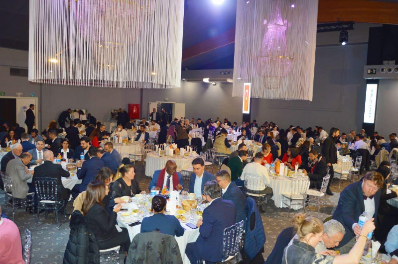 MÜSİAD İFTARI ZİRVEYE DÖNÜŞTÜ