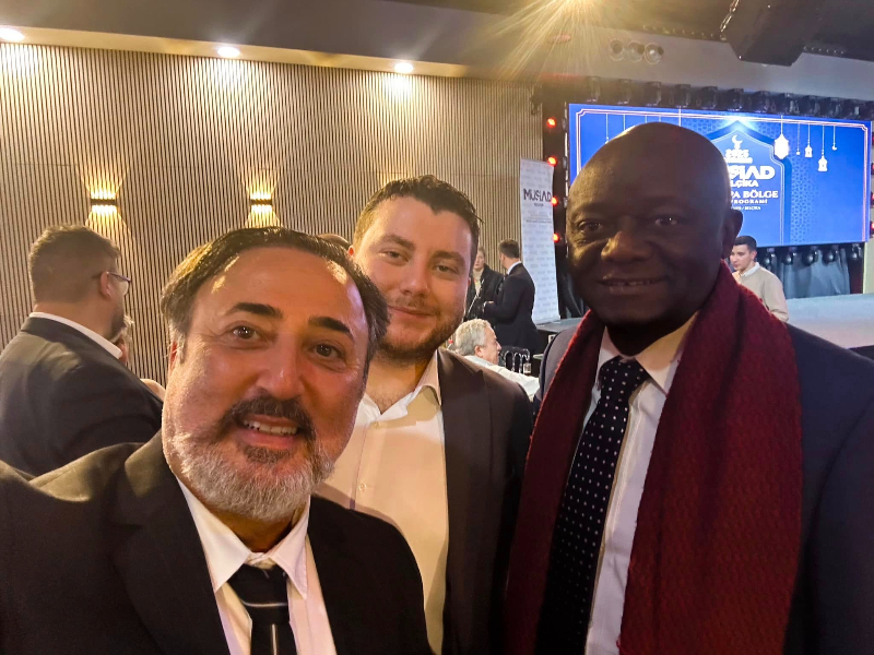 MÜSİAD İFTARI ZİRVEYE DÖNÜŞTÜ