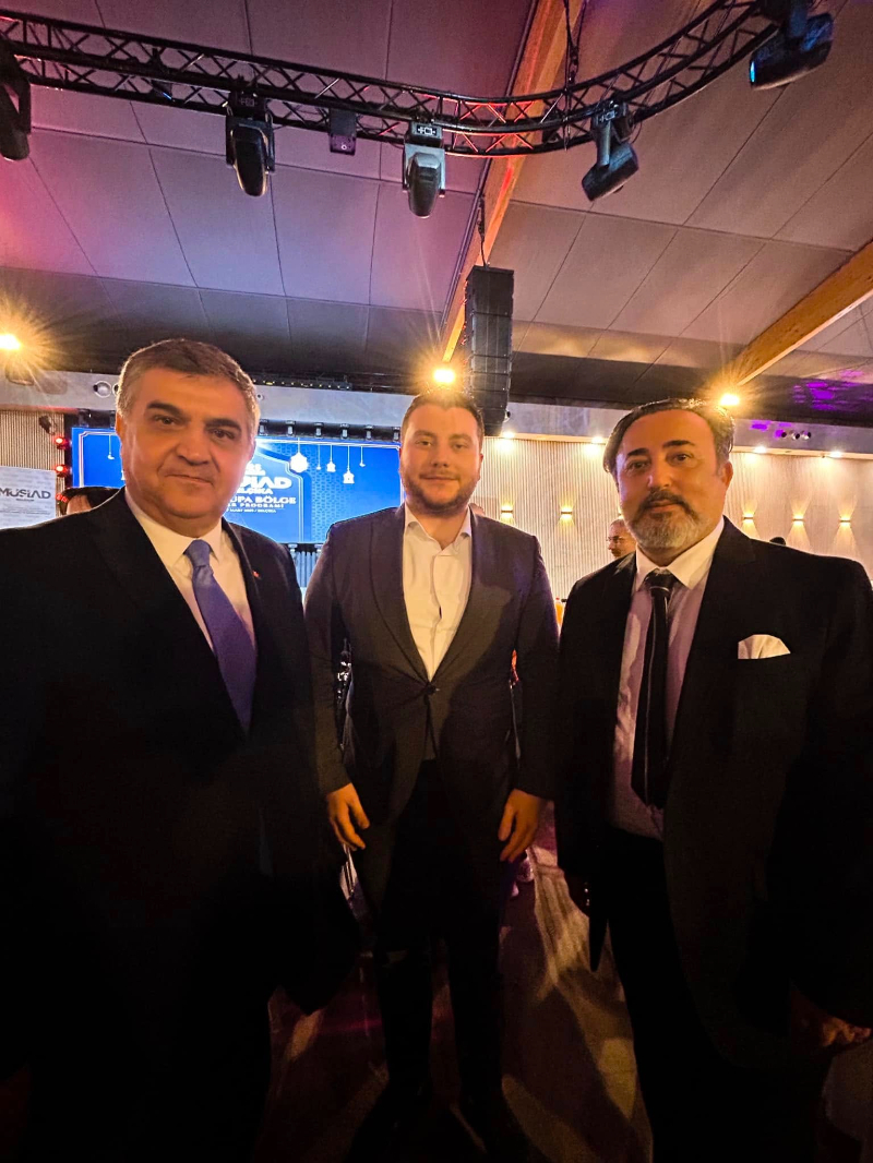 MÜSİAD İFTARI ZİRVEYE DÖNÜŞTÜ