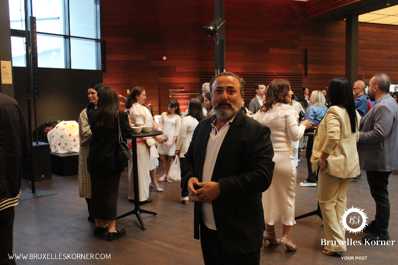 TÜRK KADINLARI İŞ BAŞINDA: DÜNYA MODA EVİNDE BİR İLK!