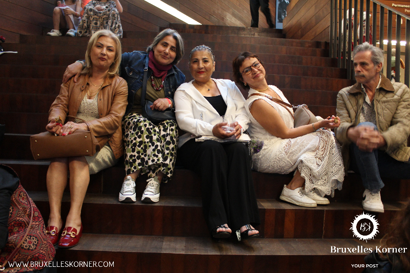 TÜRK KADINLARI İŞ BAŞINDA: DÜNYA MODA EVİNDE BİR İLK!