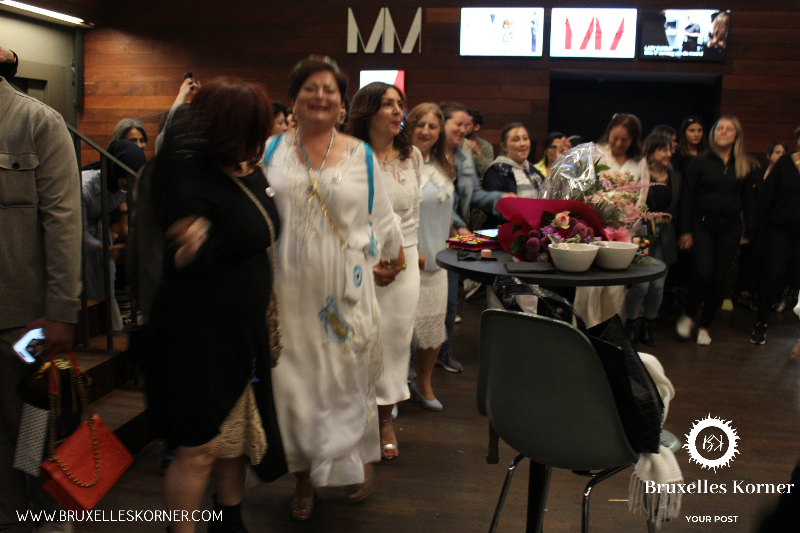 TÜRK KADINLARI İŞ BAŞINDA: DÜNYA MODA EVİNDE BİR İLK!