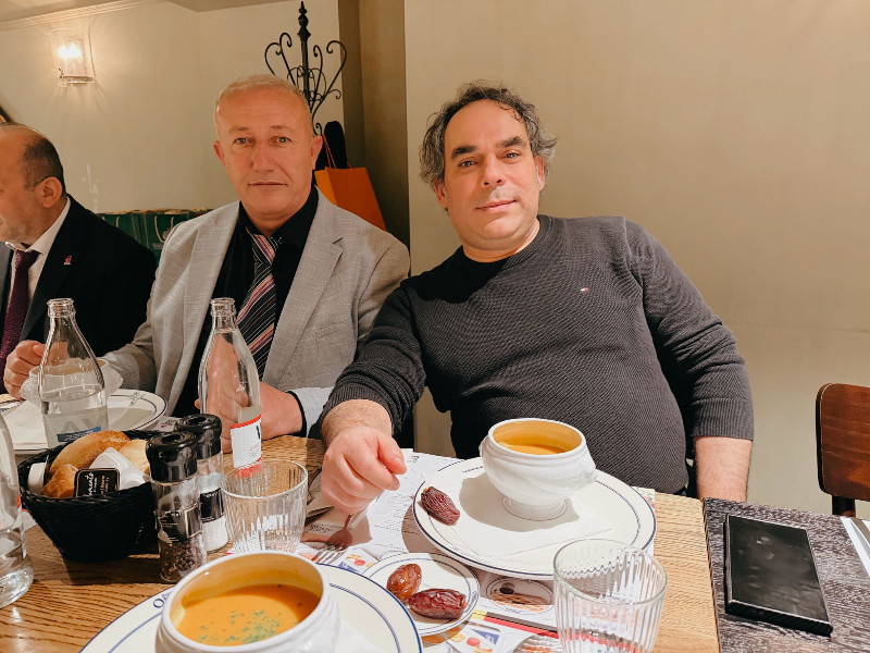 AK Parti Belçika Temsilciliği’nden gazetecilere sürpriz davet