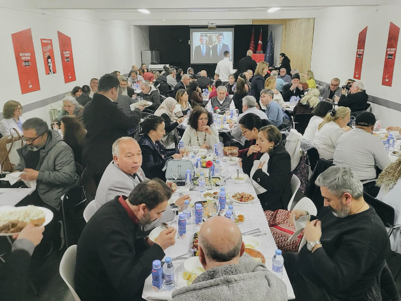 Brüksel’de Ramazan Sofrası: CHP Birliği’nin İftar Programı Farklı Kesimleri Buluşturdu