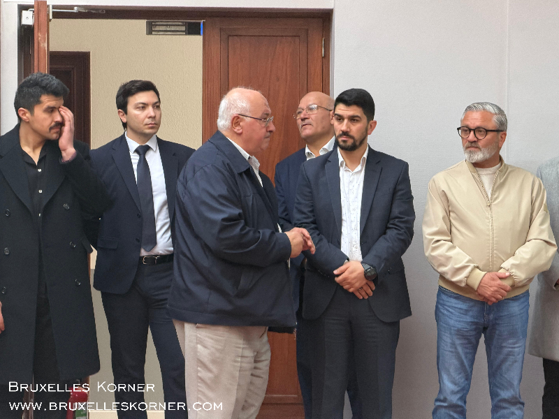 Brüksel’de Bayram Buluşması Belçika Diyanet Vakfı’nın geleneksel bayramlaşma töreni geniş katılımla gerçekleşti