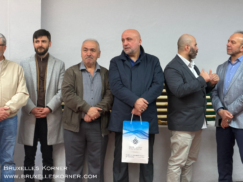 Brüksel’de Bayram Buluşması Belçika Diyanet Vakfı’nın geleneksel bayramlaşma töreni geniş katılımla gerçekleşti