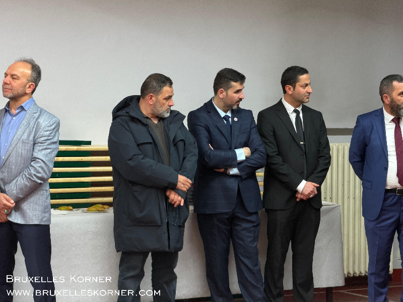 Brüksel’de Bayram Buluşması Belçika Diyanet Vakfı’nın geleneksel bayramlaşma töreni geniş katılımla gerçekleşti