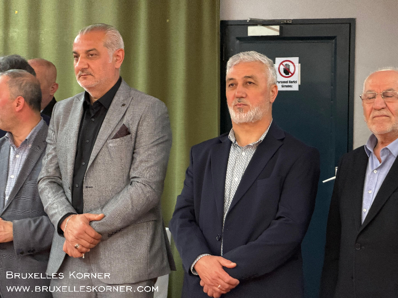 Brüksel’de Bayram Buluşması Belçika Diyanet Vakfı’nın geleneksel bayramlaşma töreni geniş katılımla gerçekleşti