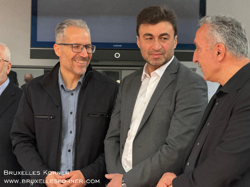 Brüksel’de Bayram Buluşması Belçika Diyanet Vakfı’nın geleneksel bayramlaşma töreni geniş katılımla gerçekleşti