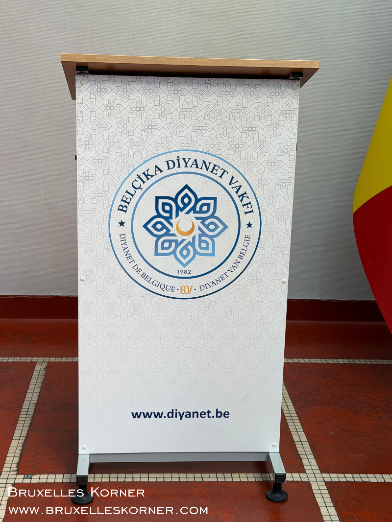 Brüksel’de Bayram Buluşması Belçika Diyanet Vakfı’nın geleneksel bayramlaşma töreni geniş katılımla gerçekleşti