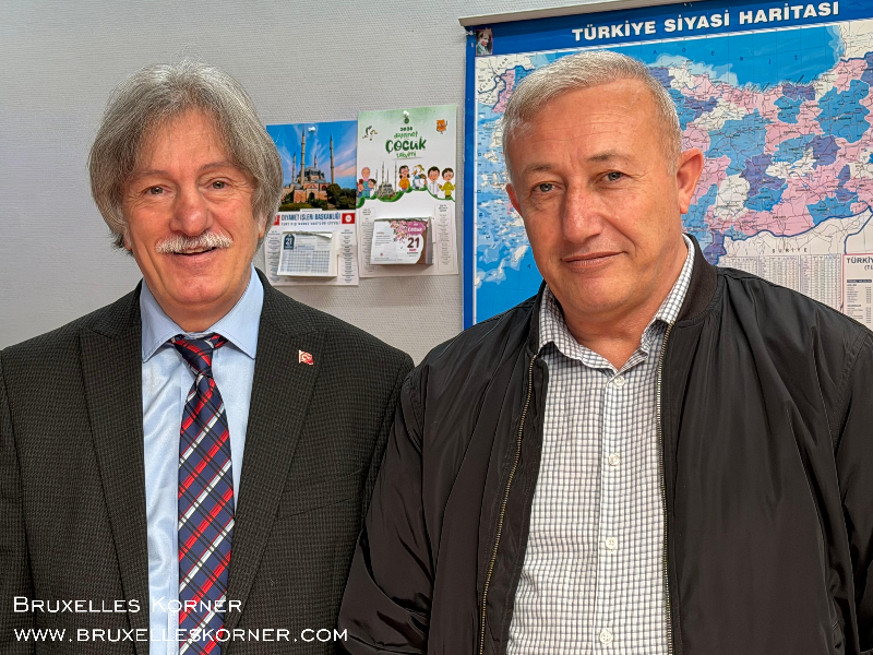 Brüksel’de Bayram Buluşması Belçika Diyanet Vakfı’nın geleneksel bayramlaşma töreni geniş katılımla gerçekleşti