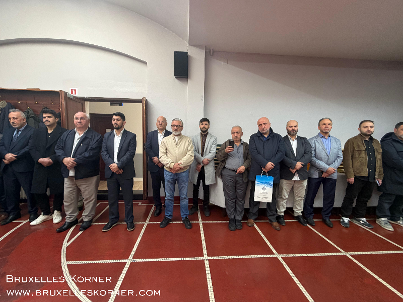 Brüksel’de Bayram Buluşması Belçika Diyanet Vakfı’nın geleneksel bayramlaşma töreni geniş katılımla gerçekleşti