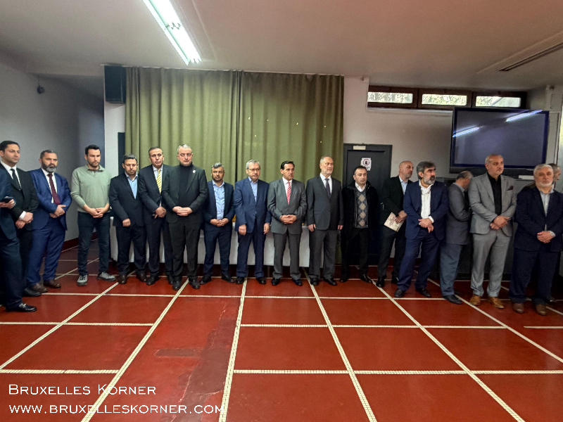 Brüksel’de Bayram Buluşması Belçika Diyanet Vakfı’nın geleneksel bayramlaşma töreni geniş katılımla gerçekleşti