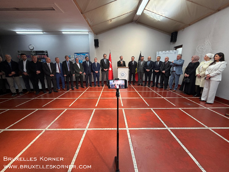 Brüksel’de Bayram Buluşması Belçika Diyanet Vakfı’nın geleneksel bayramlaşma töreni geniş katılımla gerçekleşti