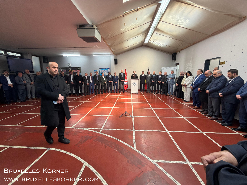 Brüksel’de Bayram Buluşması Belçika Diyanet Vakfı’nın geleneksel bayramlaşma töreni geniş katılımla gerçekleşti