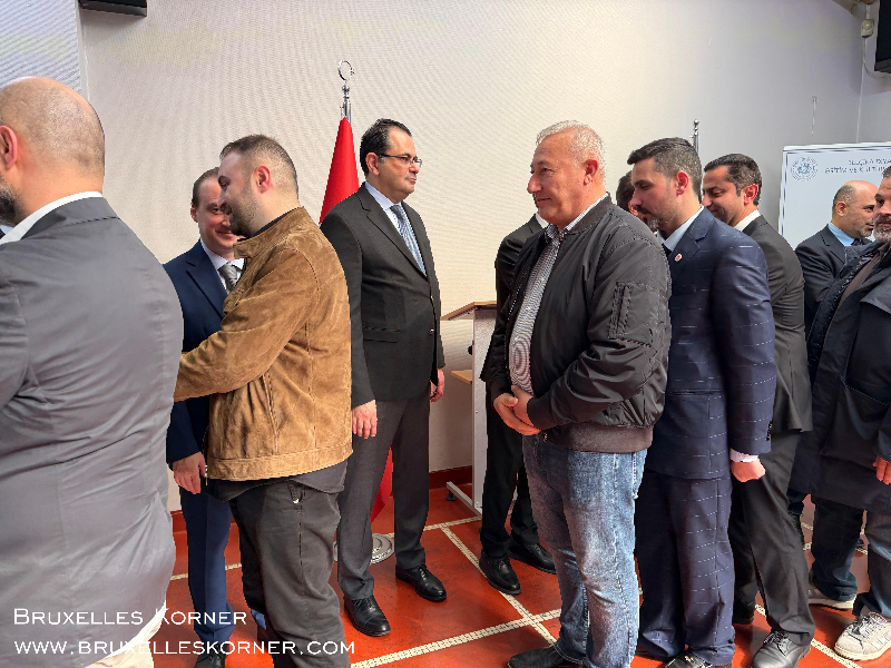 Brüksel’de Bayram Buluşması Belçika Diyanet Vakfı’nın geleneksel bayramlaşma töreni geniş katılımla gerçekleşti