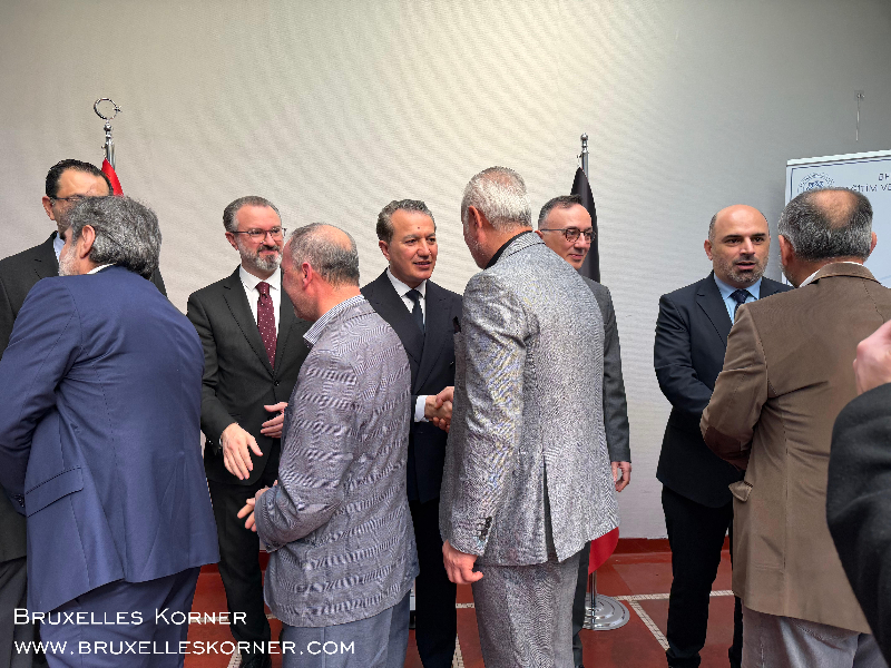 Brüksel’de Bayram Buluşması Belçika Diyanet Vakfı’nın geleneksel bayramlaşma töreni geniş katılımla gerçekleşti