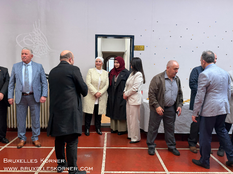 Brüksel’de Bayram Buluşması Belçika Diyanet Vakfı’nın geleneksel bayramlaşma töreni geniş katılımla gerçekleşti