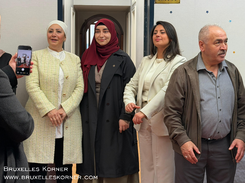 Brüksel’de Bayram Buluşması Belçika Diyanet Vakfı’nın geleneksel bayramlaşma töreni geniş katılımla gerçekleşti