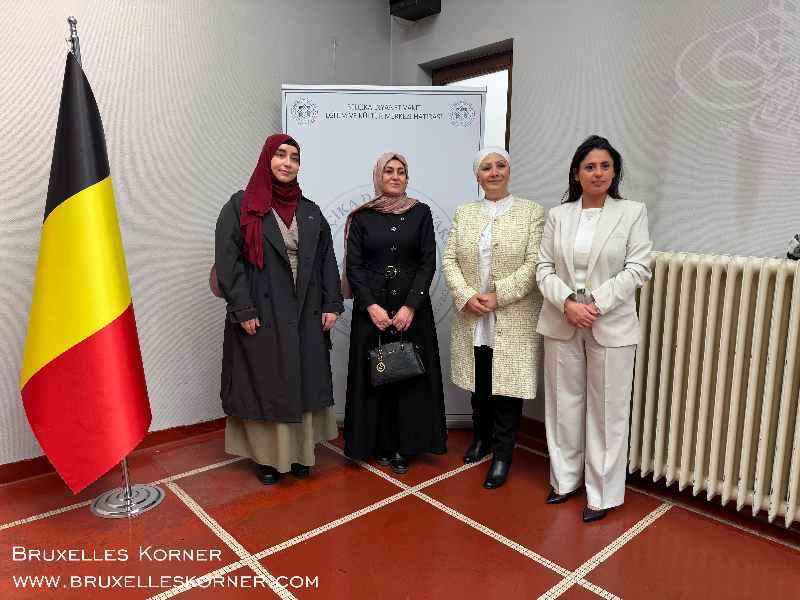 Brüksel’de Bayram Buluşması Belçika Diyanet Vakfı’nın geleneksel bayramlaşma töreni geniş katılımla gerçekleşti