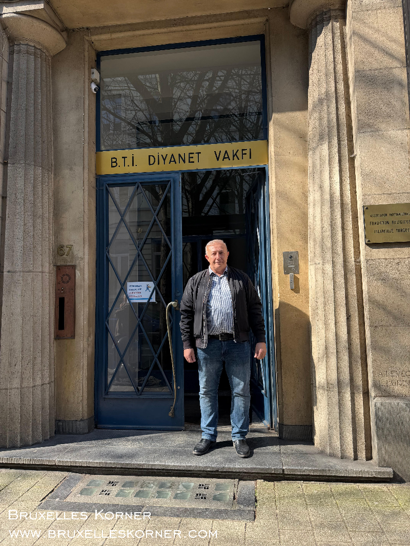 Brüksel’de Bayram Buluşması Belçika Diyanet Vakfı’nın geleneksel bayramlaşma töreni geniş katılımla gerçekleşti