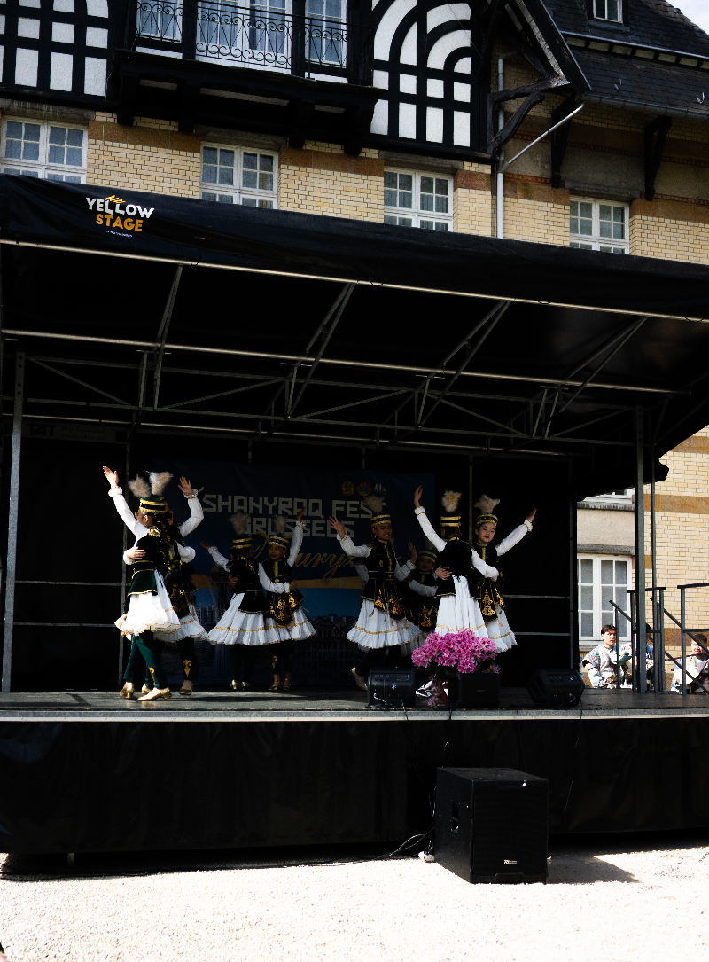 Trois jours d’offensive culturelle : le Kazakhstan installe sa voix au cœur de Bruxelles