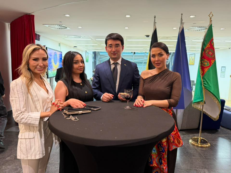 Achgabat a parlé. Bruxelles a écouté