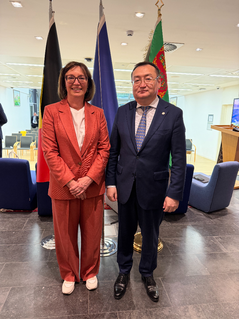 Achgabat a parlé. Bruxelles a écouté