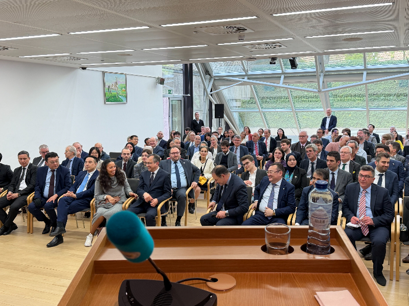 Achgabat a parlé. Bruxelles a écouté