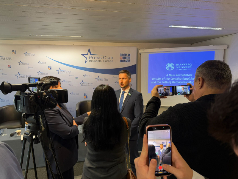 Un Nouveau Kazakhstan face à l'Europe : le référendum constitutionnel en débat à Bruxelles