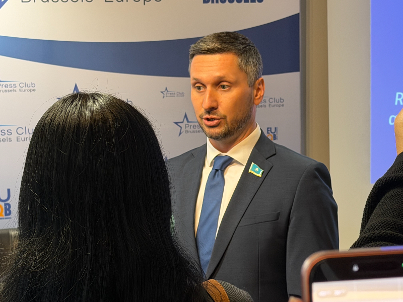 Un Nouveau Kazakhstan face à l'Europe : le référendum constitutionnel en débat à Bruxelles